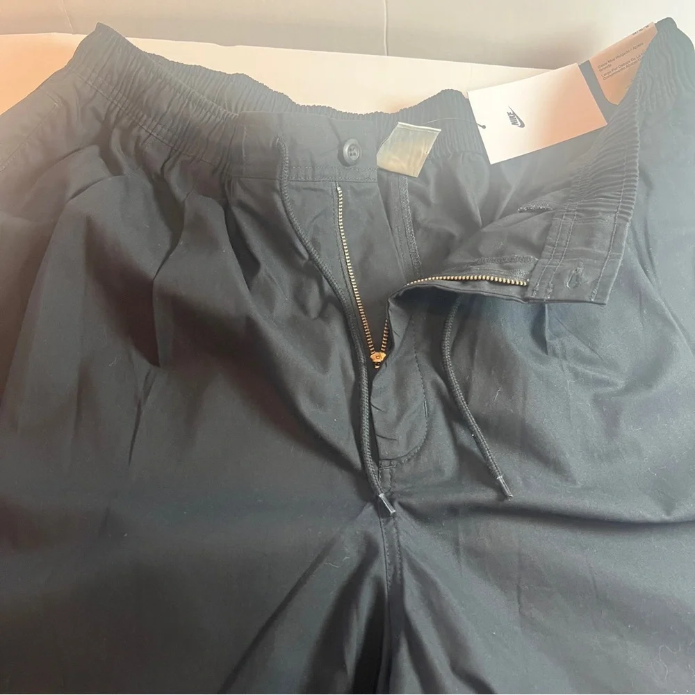 Men’s Nike Club Oversized Woven Shorts– XL – New With Tags - Picture 9 of 12